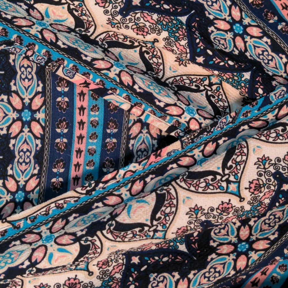 Patterned Romper - Picture 2 of 4